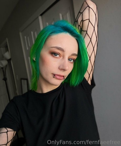 fernfaeefree modèle exclusif galeries