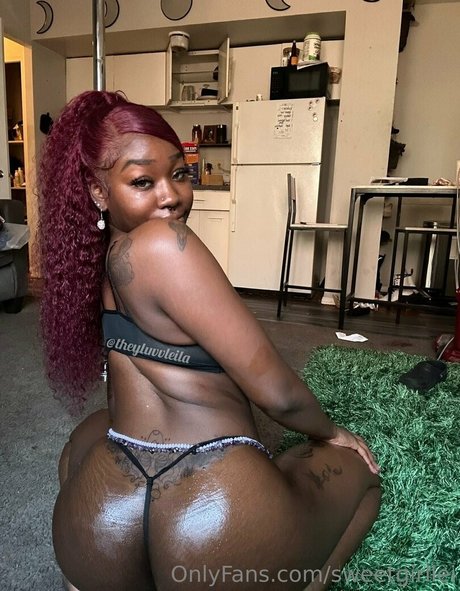 sweetgirllei Miniatura