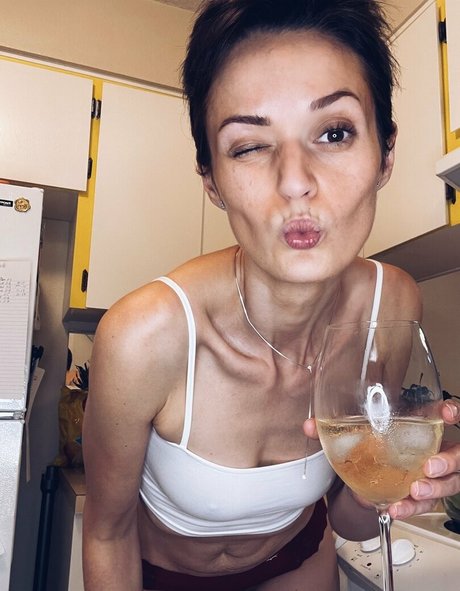 Masha nova actrice érotique galeries