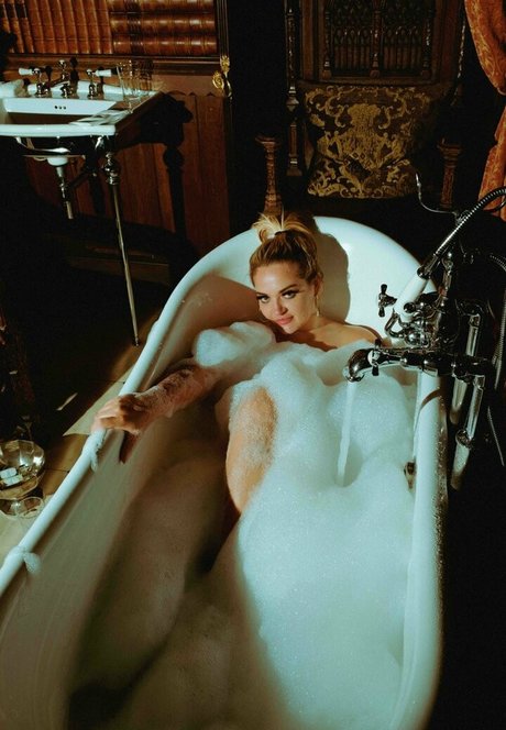 Lana Wolf actrice exclusive galerie