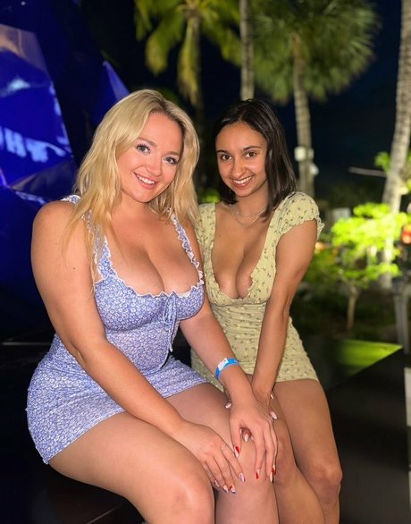 Lana Wolf jolie étoile archive