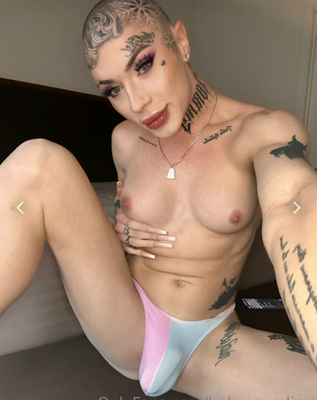 baby carolina modelo sexy fotos