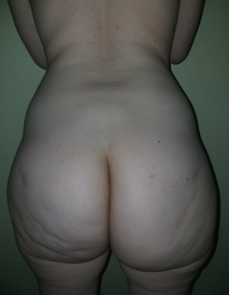 savannahbp modelo caliente archivo