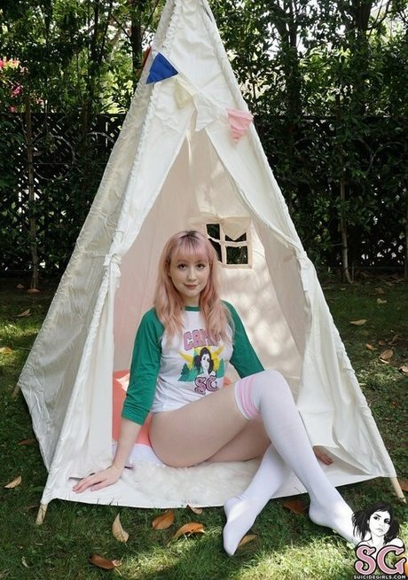 lemon sg nude star picture