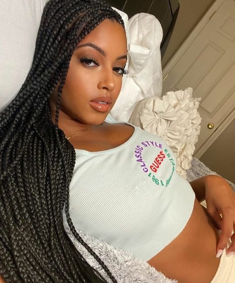 jonica bonita estrella fotos