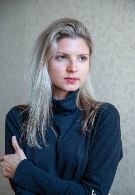 Gina Gerson étoile adulte img