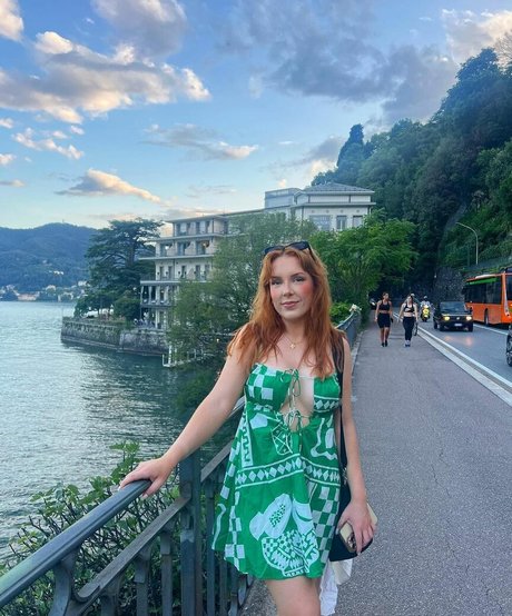 Tannar Eacott modelo erótico imágenes