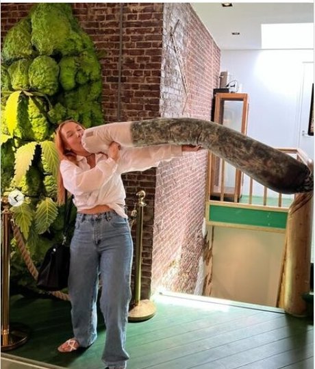 Tannar Eacott sexo modelo archivo