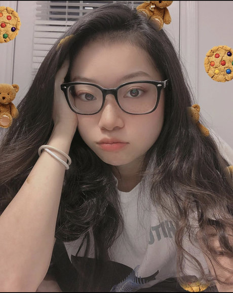 Fruitypoppin modèle sexy galerie