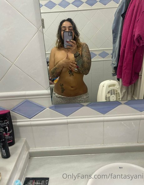 Onlyfans nerd superior erótica imágenes