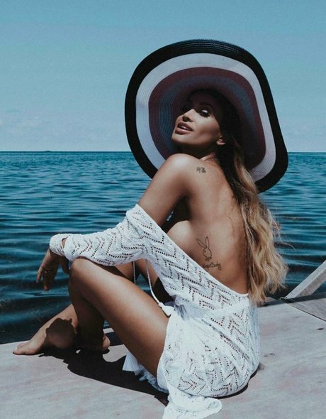 Yevgeniya Pechlaner belle étoile photo