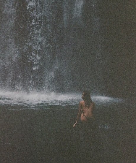 Carla Guetta Cohen actrice sexy galerie