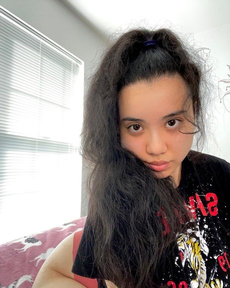 iokalissa modelo bonita galería