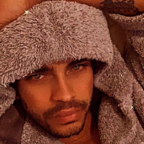 ROBE sex model pictures