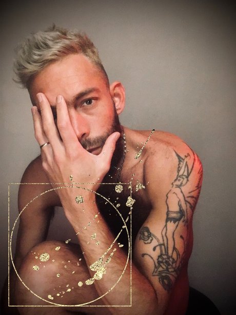 Oscar HM model sex pics
