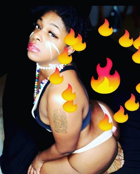 MonarchGalaxyXX top model pictures