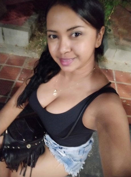 Cosita oficial xxx actress image