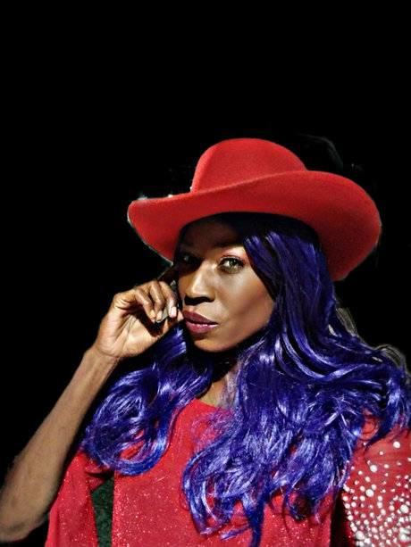 Queen ClymaXxX model perfect img