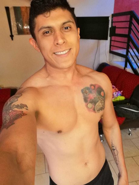Emmanuel Mart nez pornstar nudes galleries