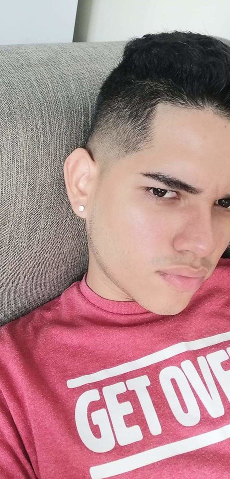ISAAC 20CM LATIN HOTTEST BOY pornstar beautiful pics