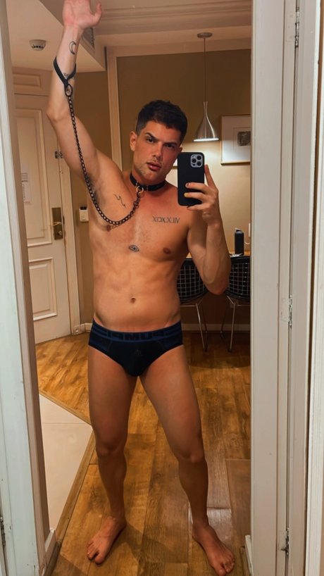 Marlon Schuck model sex photos