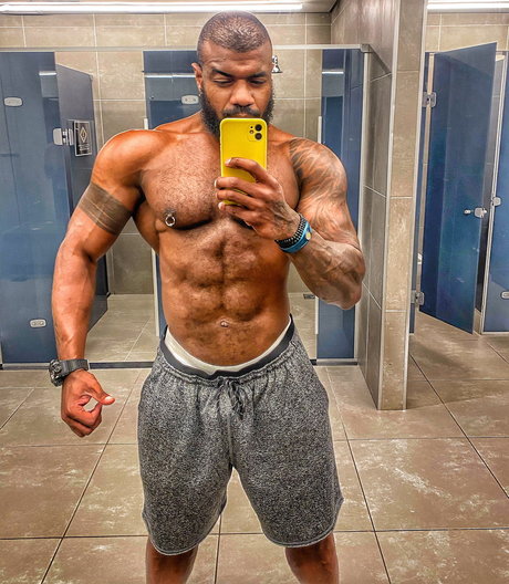 Black Muscular Brazil star nudes image