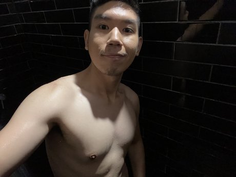 Matthew Mc nude model img