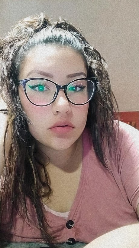 Melany Victoria actriz de alta calidad foto