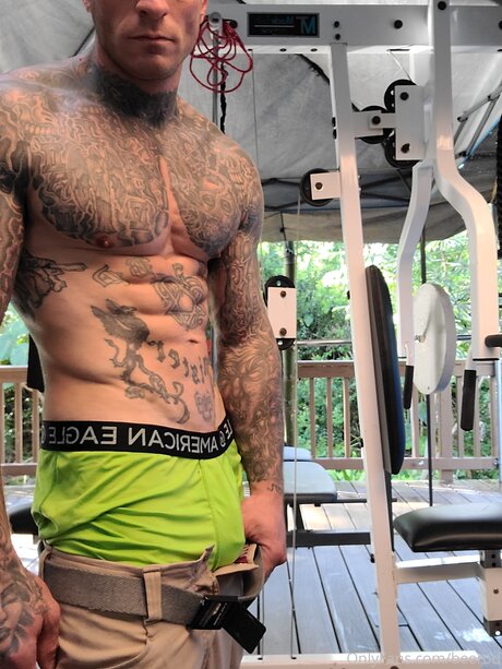 Brandon Blye hermosa modelo galerías