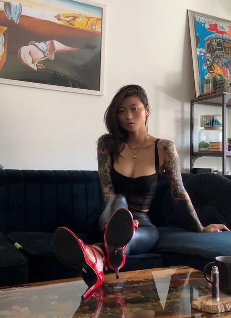 Mae Col desnudos de modelos foto