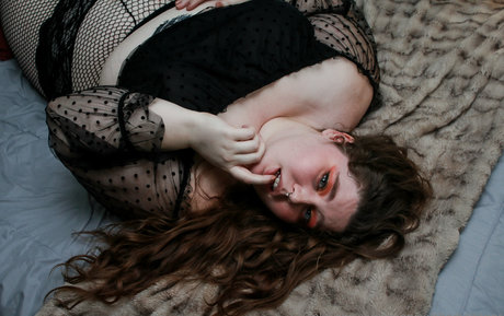 sunnisoftbodystoner actriz de desnudos archivo