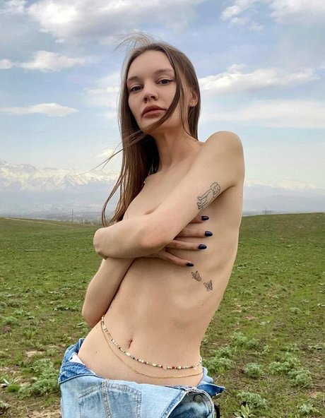litlonn porn actress galleries