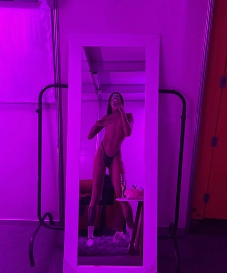 Pabllo Vittar modelo hermosa archivo