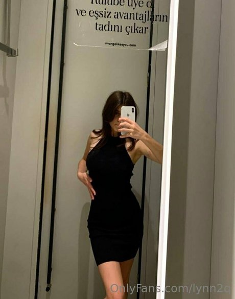 lynn2q modelo de arte galería