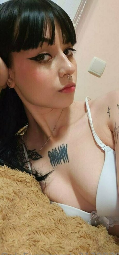 nefer titi xxx estrella porno superior foto