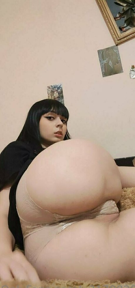 nefer titi xxx actriz caliente imagen