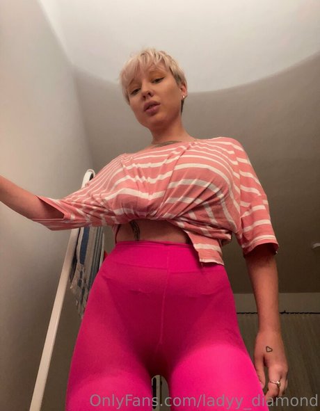 ladyy diamond modelo exclusivo imagen