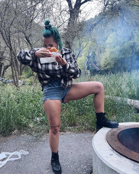 Megan Nicole estrella porno xxx fotos