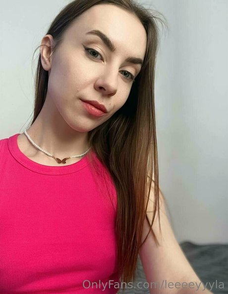 leeeeyyyla hot pornstar img