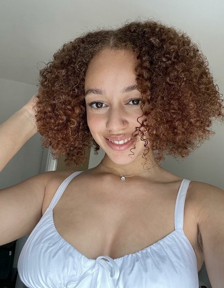 Alwaysbeshy model sex pictures