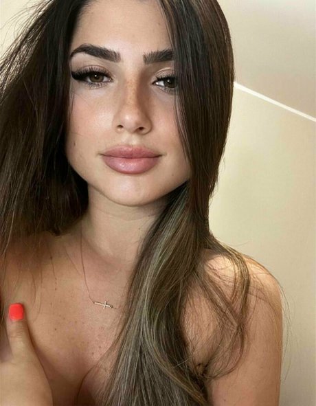 garcia tv modelo agradable fotos