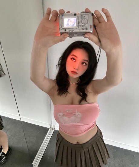 glamour onlyfans free image