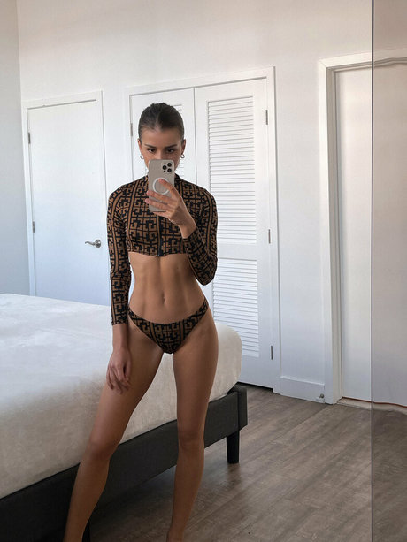 Coco Nady modelo exclusivo imágenes