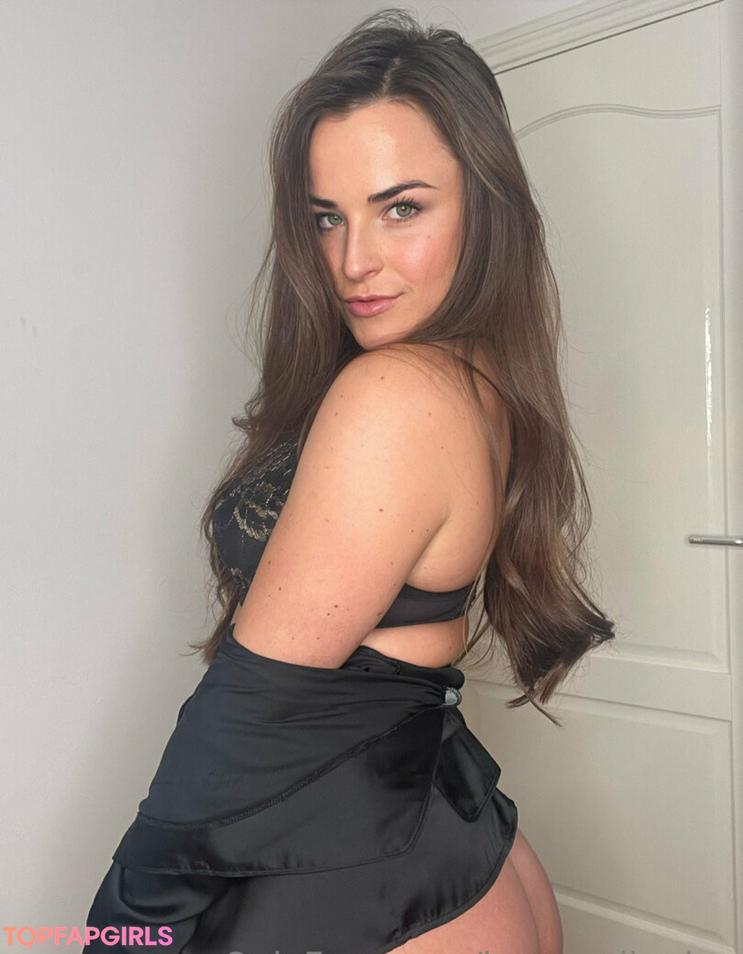 blonde onlyfans beautiful images