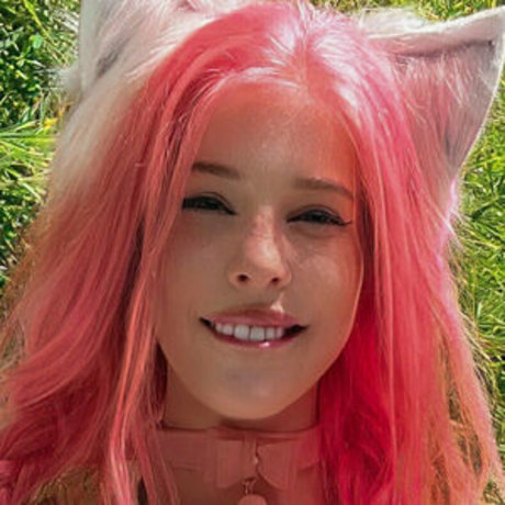 shiroluxx2 estrella porno desnuda imágenes