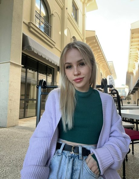 raychel kiss modelo hd foto