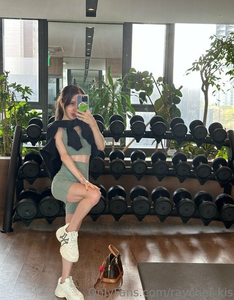 raychel kiss star exclusive galeries