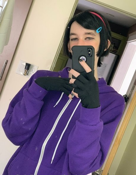 femboycherryblossom haut étoile galerie