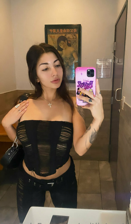 caitlintreats hermosa estrella foto