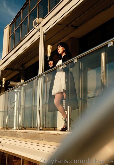 dicksy ts estrella libre foto